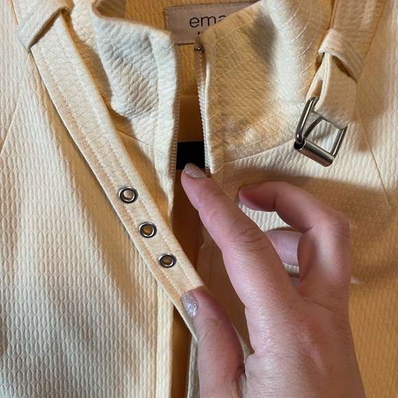 Light yellow zipper jacket - Picture 3 of 6